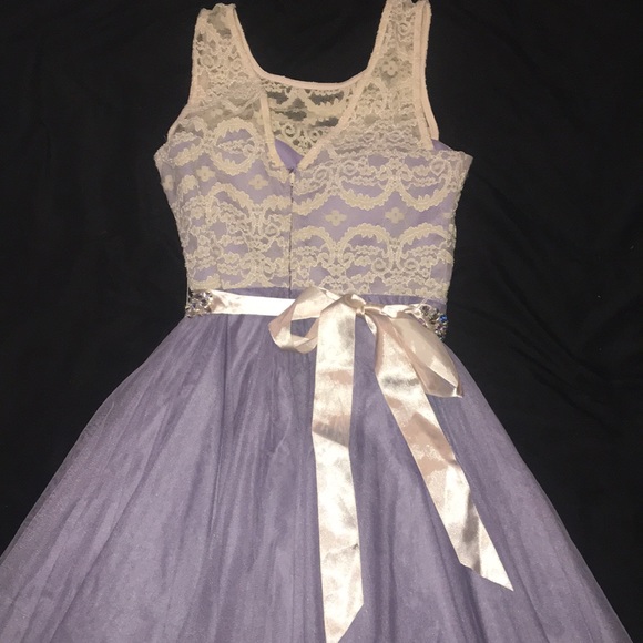 dress - Picture 5 of 8